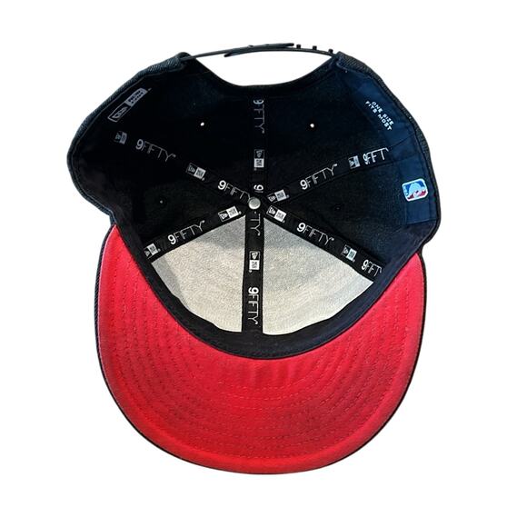 NWOT New Era 9Fifity Snapback Chicago Bulls Grey Black Hat - Picture 2 of 5